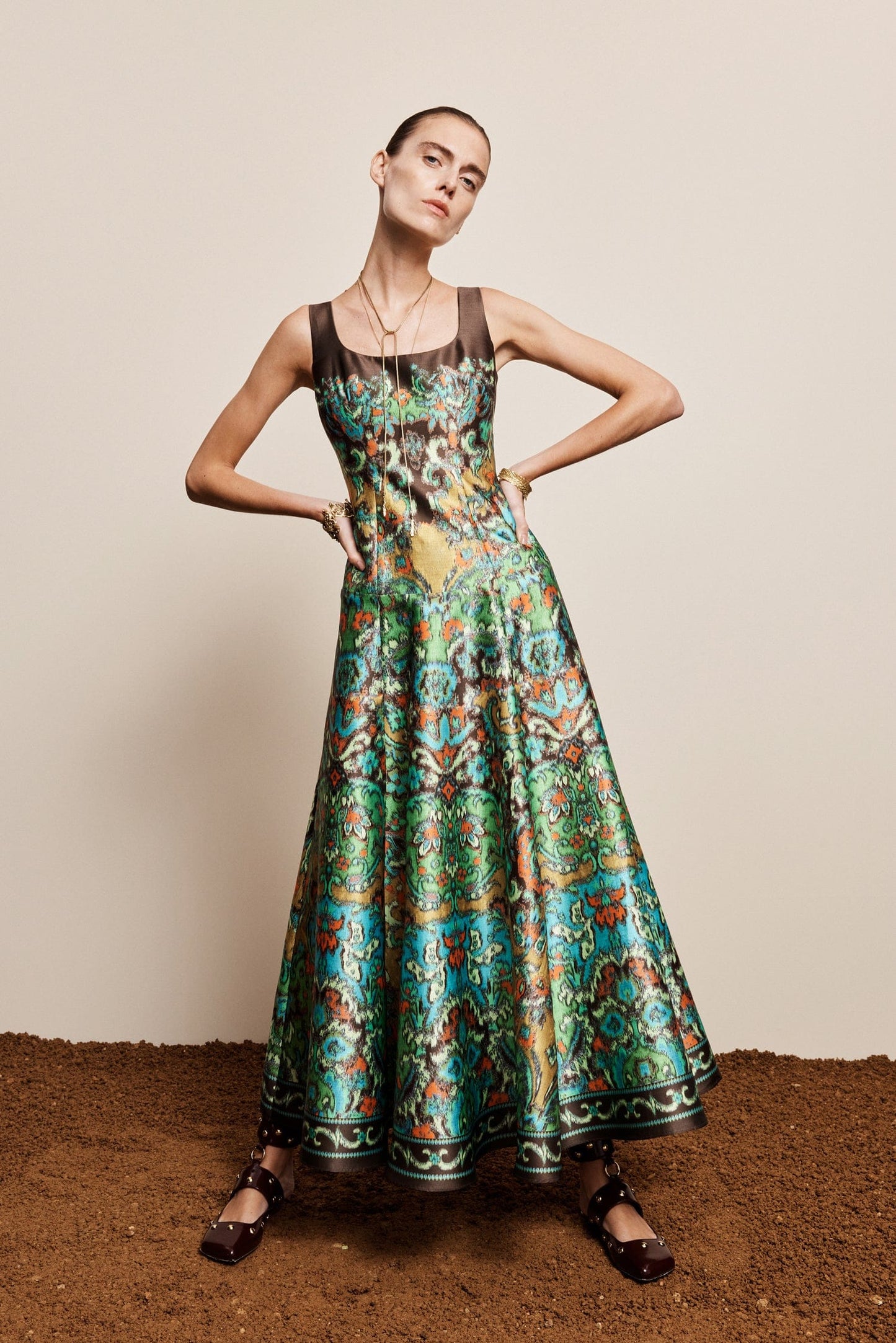 PRE-ORDER ALEMAIS CHARLOTTE GOWN