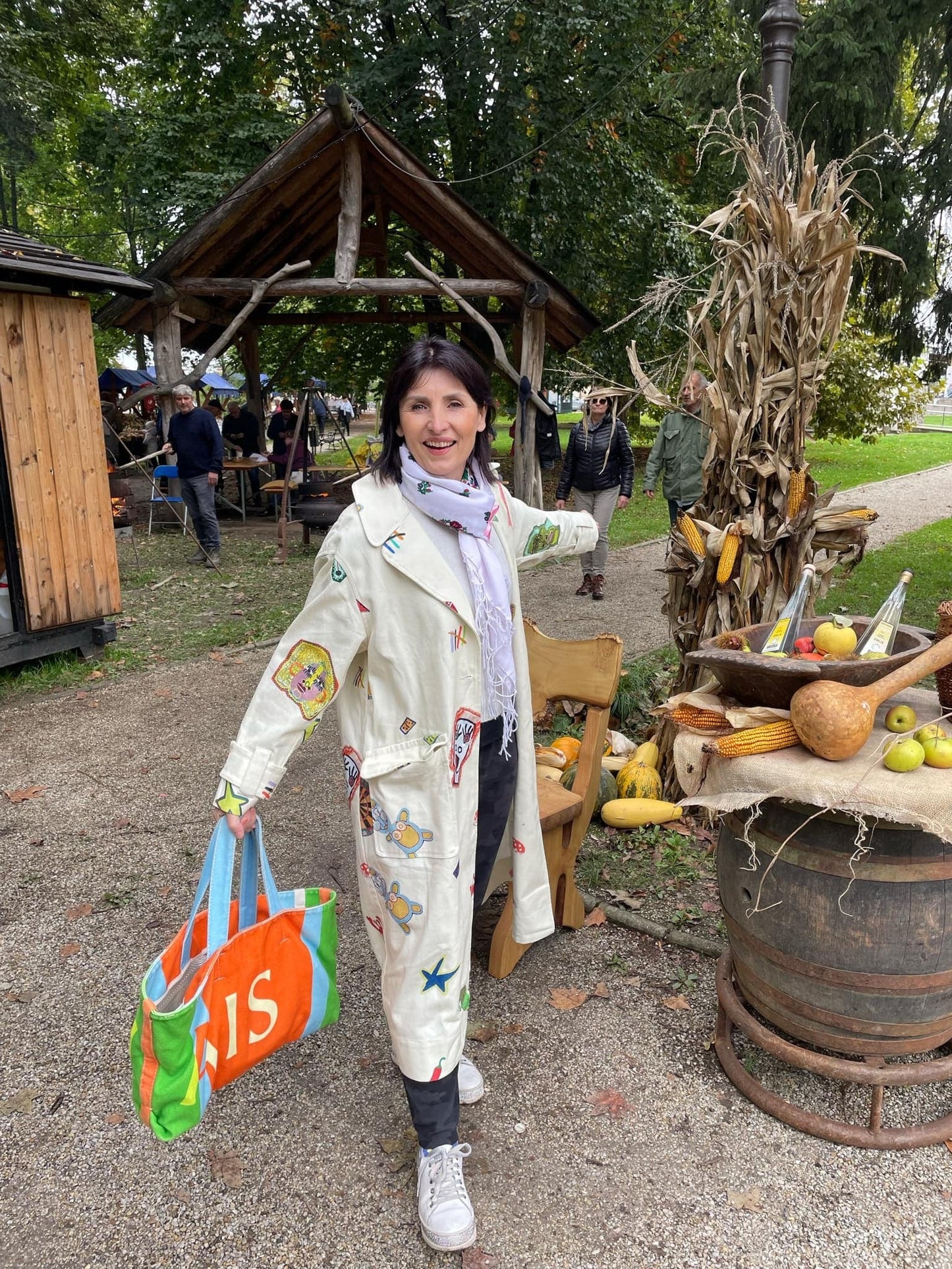 LAV-ISH SYDNEY - Crystal Sneakers- White - Pinkhill - Lav Ish - Lav-iSH, shoes - Darwin boutique - Australian fashion design - Darwin Fashion - Australian Fashion Designer - Australian Fashion Designer Brands - Australian Fashion Design Footwear