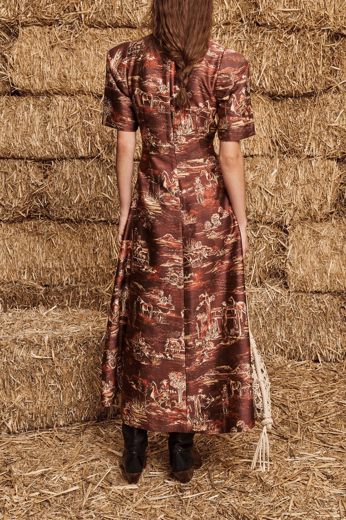 Hampden Clothing Alemais Ezra Midi Dress in Chocolate - Chocolate