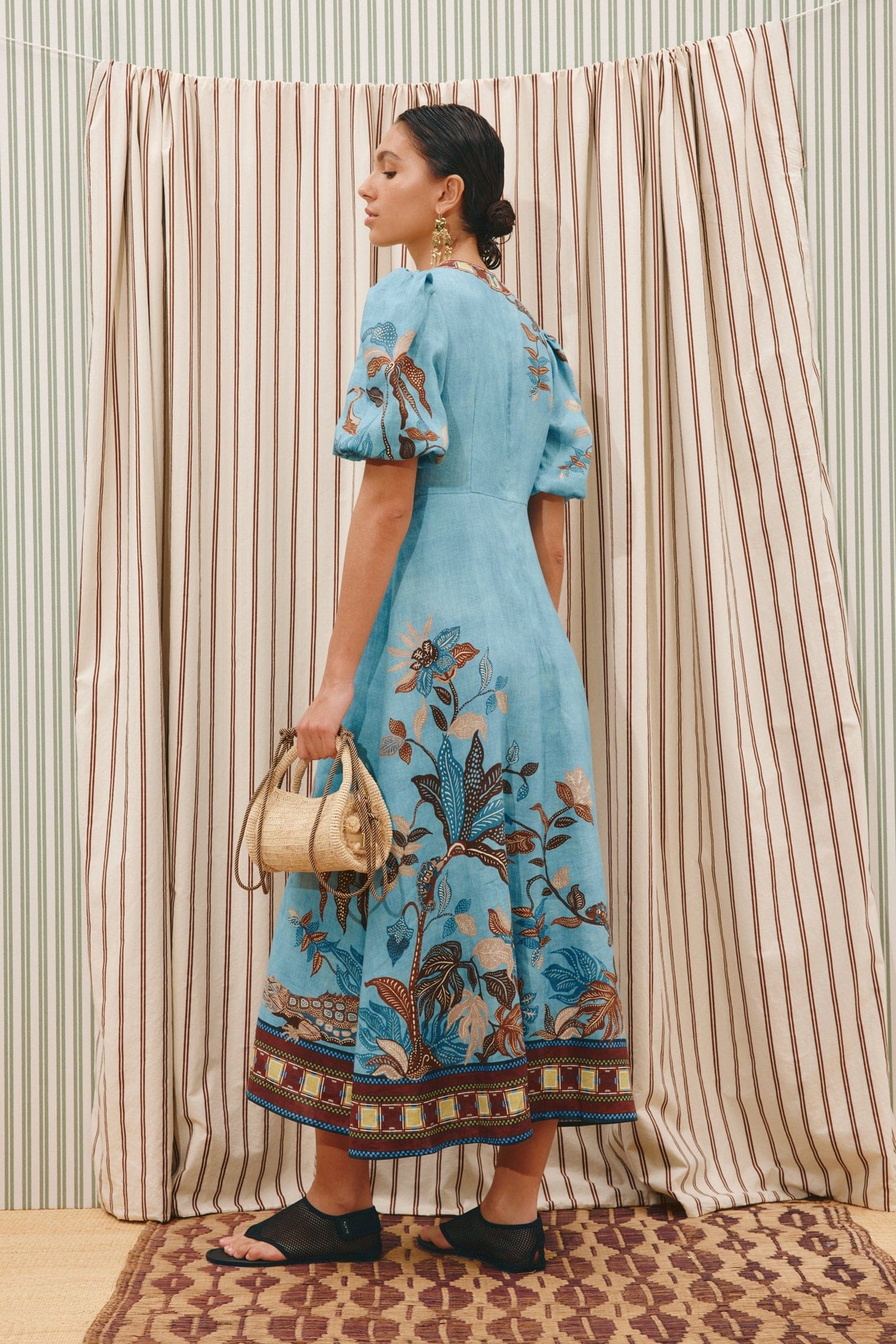 ALEMAIS GEORGIE MIDI DRESS - Pinkhill -  - [] - Darwin boutique - Australian fashion design - Darwin Fashion - Australian Fashion Designer - Australian Fashion Designer Brands - Australian Fashion Design 