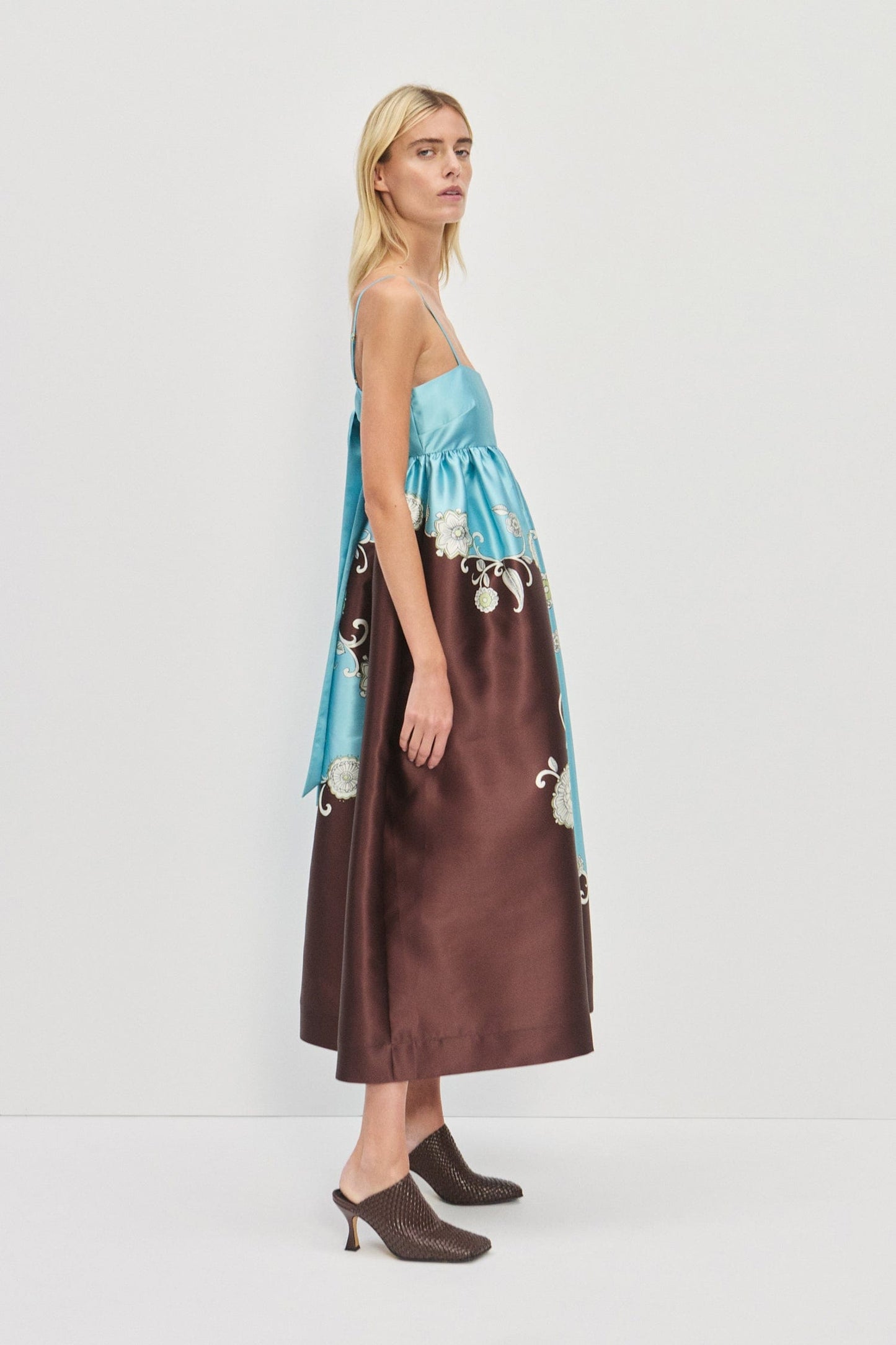 PRE-ORDER ALEMAIS GIA GOWN - Pinkhill -  - [] - Darwin boutique - Australian fashion design - Darwin Fashion - Australian Fashion Designer - Australian Fashion Designer Brands - Australian Fashion Design 