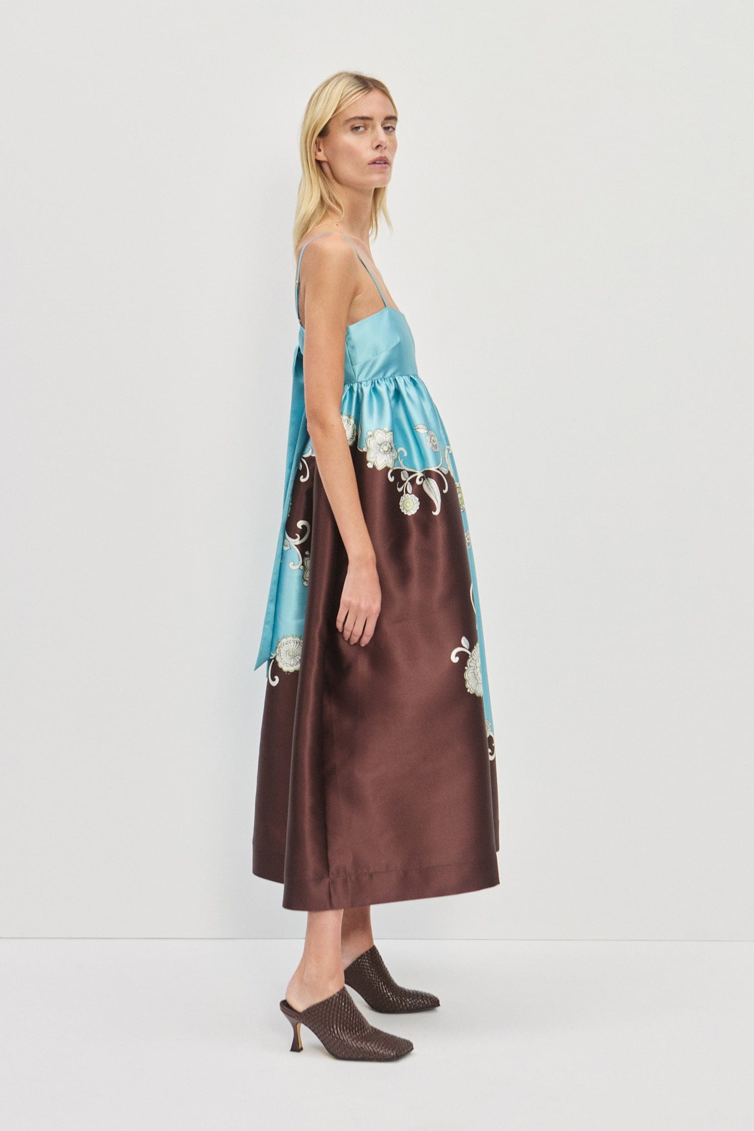 PRE-ORDER ALEMAIS GIA GOWN - Pinkhill -  - [] - Darwin boutique - Australian fashion design - Darwin Fashion - Australian Fashion Designer - Australian Fashion Designer Brands - Australian Fashion Design 