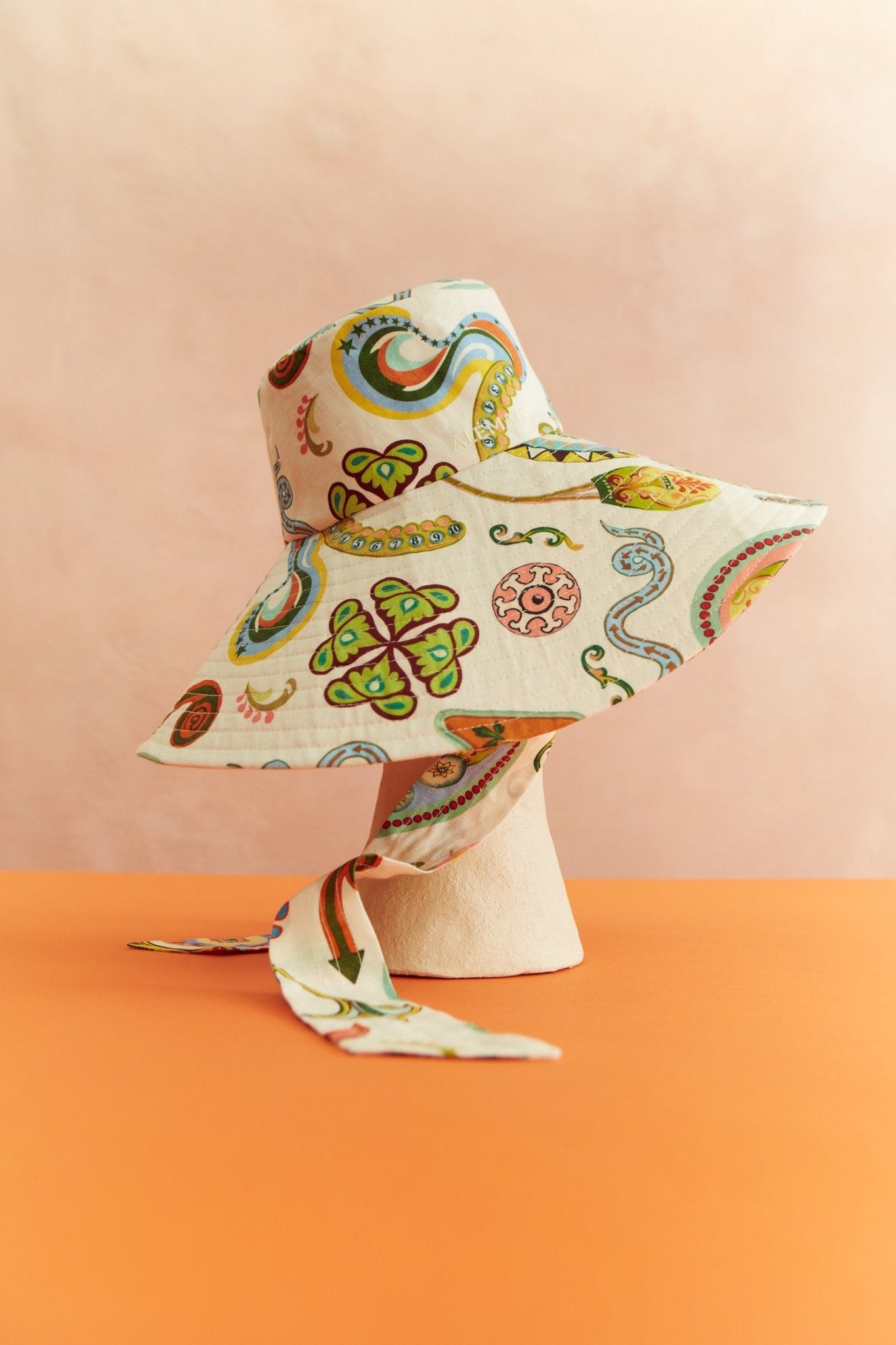 ALEMAIS PINBALL SUNHAT SMALL - Pinkhill - ALEMAIS - Mid May 24, PRE-FALL 24 - Darwin boutique - Australian fashion design - Darwin Fashion - Australian Fashion Designer - Australian Fashion Designer Brands - Australian Fashion Design Hats