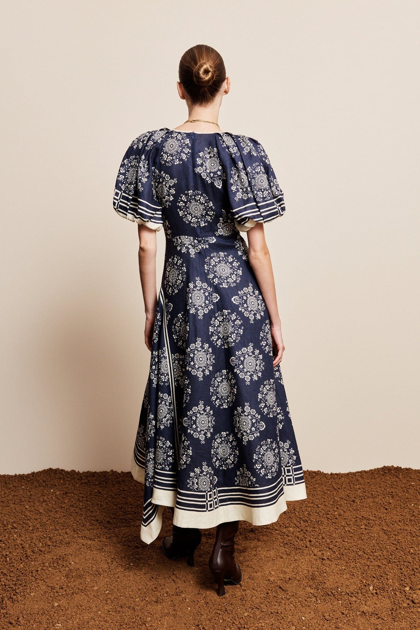 PRE-ORDER ALEMAIS  BANDERRA MIDI DRESS