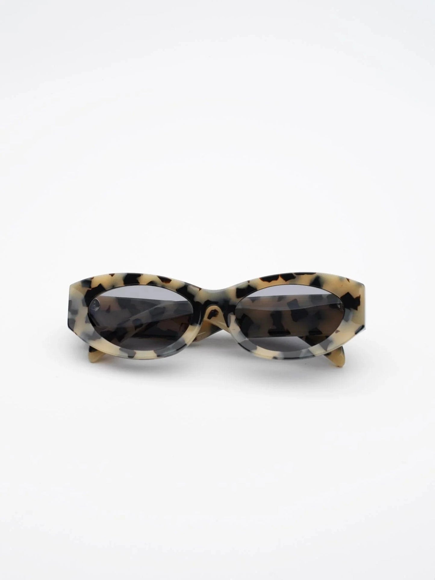 Edera Margaux  Milk Havana Acetate Sunglasses - Pinkhill -  - [] - Darwin boutique - Australian fashion design - Darwin Fashion - Australian Fashion Designer - Australian Fashion Designer Brands - Australian Fashion Design 