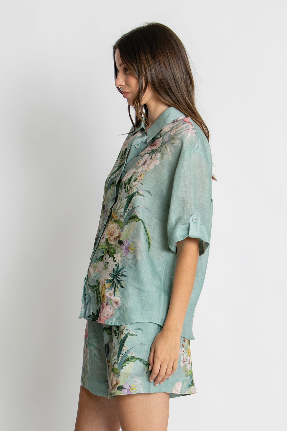 Kachel Eva Short Sleeve Shirt in Sage Amour green floral linen
