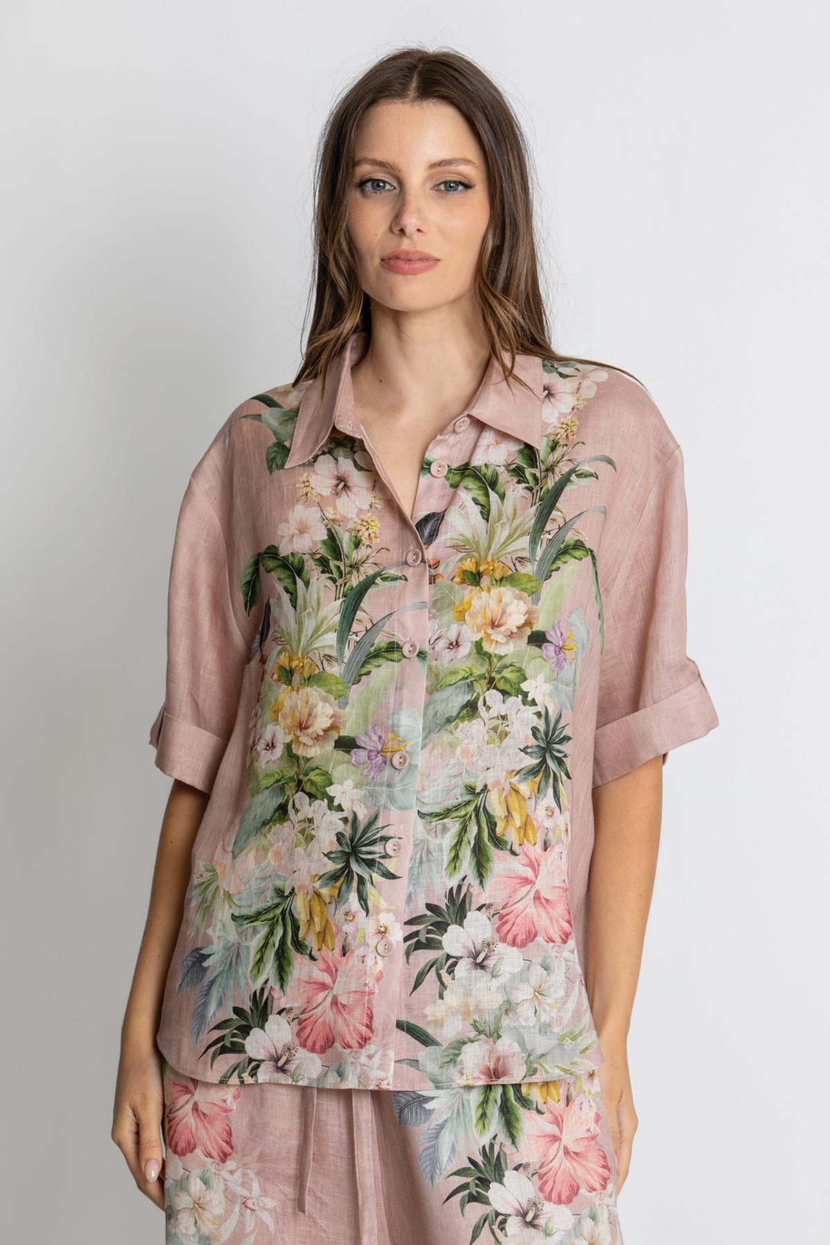 Kachel Luna Short Sleeve Shirt in Fleur Amour pink floral - detail