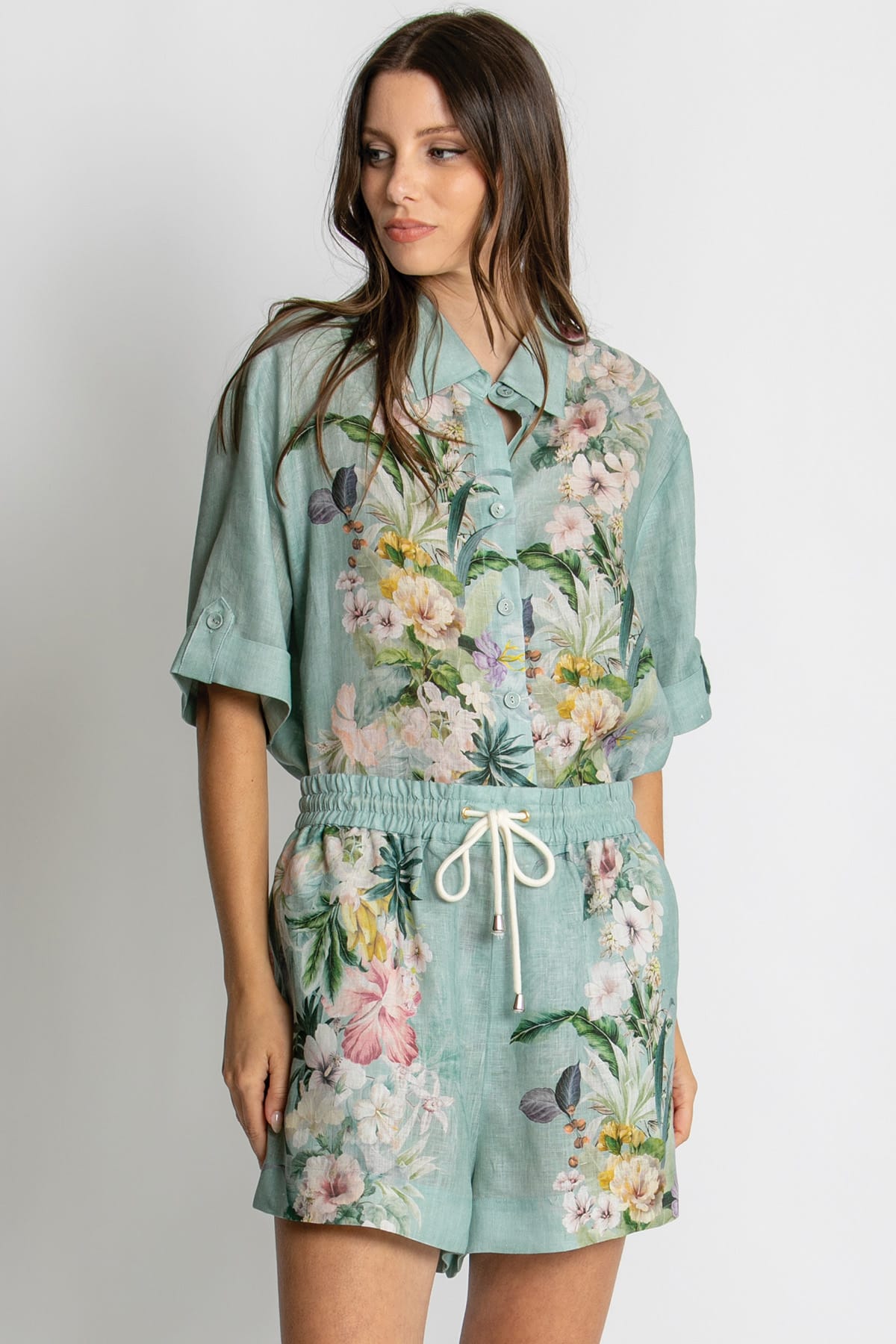 Kachel Nina Short in Sage Amour green floral linen