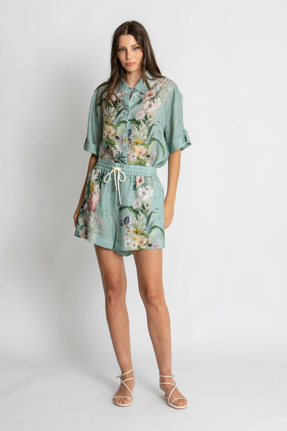 Kachel Nina Short in Sage Amour green floral linen - detail