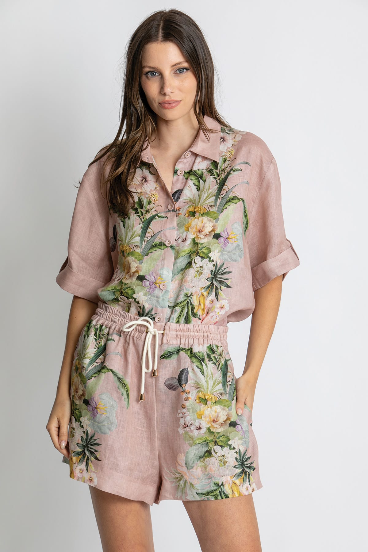 Kachel Sophia Short in Fleur Amour pink floral linen