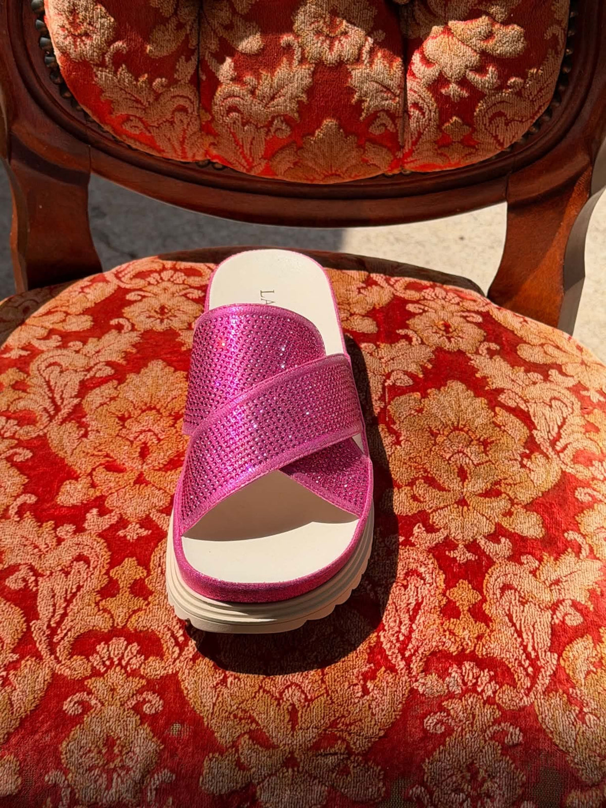 LAV-ISH Crossover Slides in fuchsia