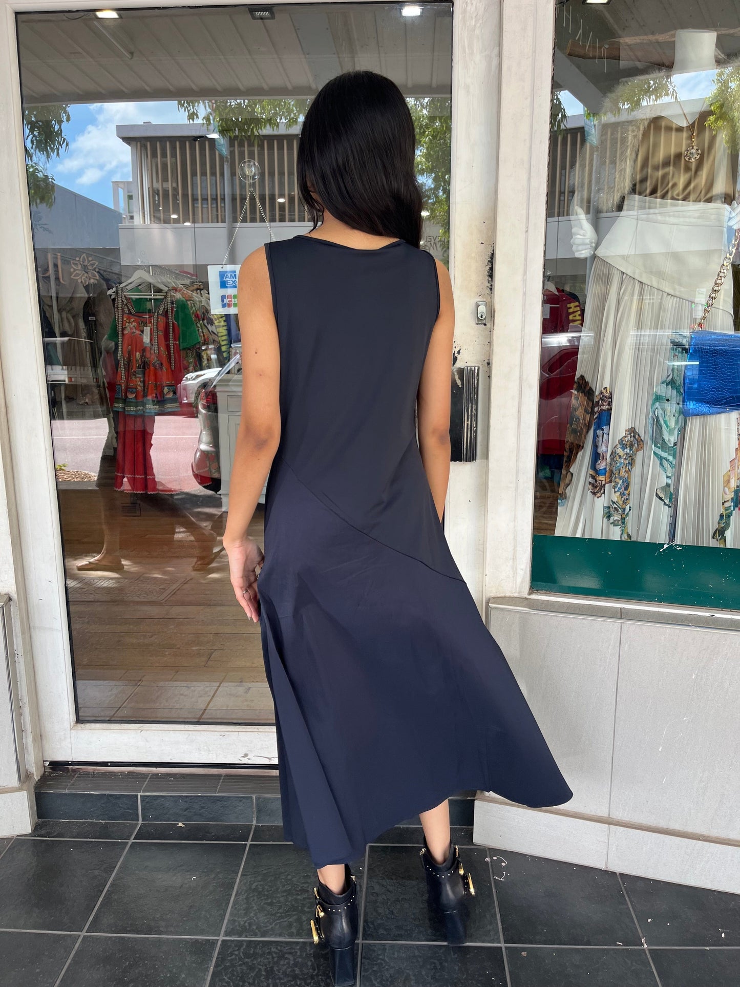 Lounge Tech Stretch A.Line Pocket Detail Sleeveless Midi Dress Ques Sea