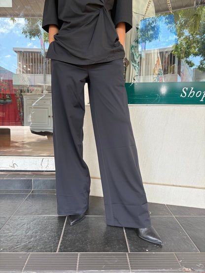 Lounge Tech Stretch Elastic Waist Relaxed Fit Wide Leg Long Pant Roatan Black - Pinkhill -  - [] - Darwin boutique - Australian fashion design - Darwin Fashion - Australian Fashion Designer - Australian Fashion Designer Brands - Australian Fashion Design 
