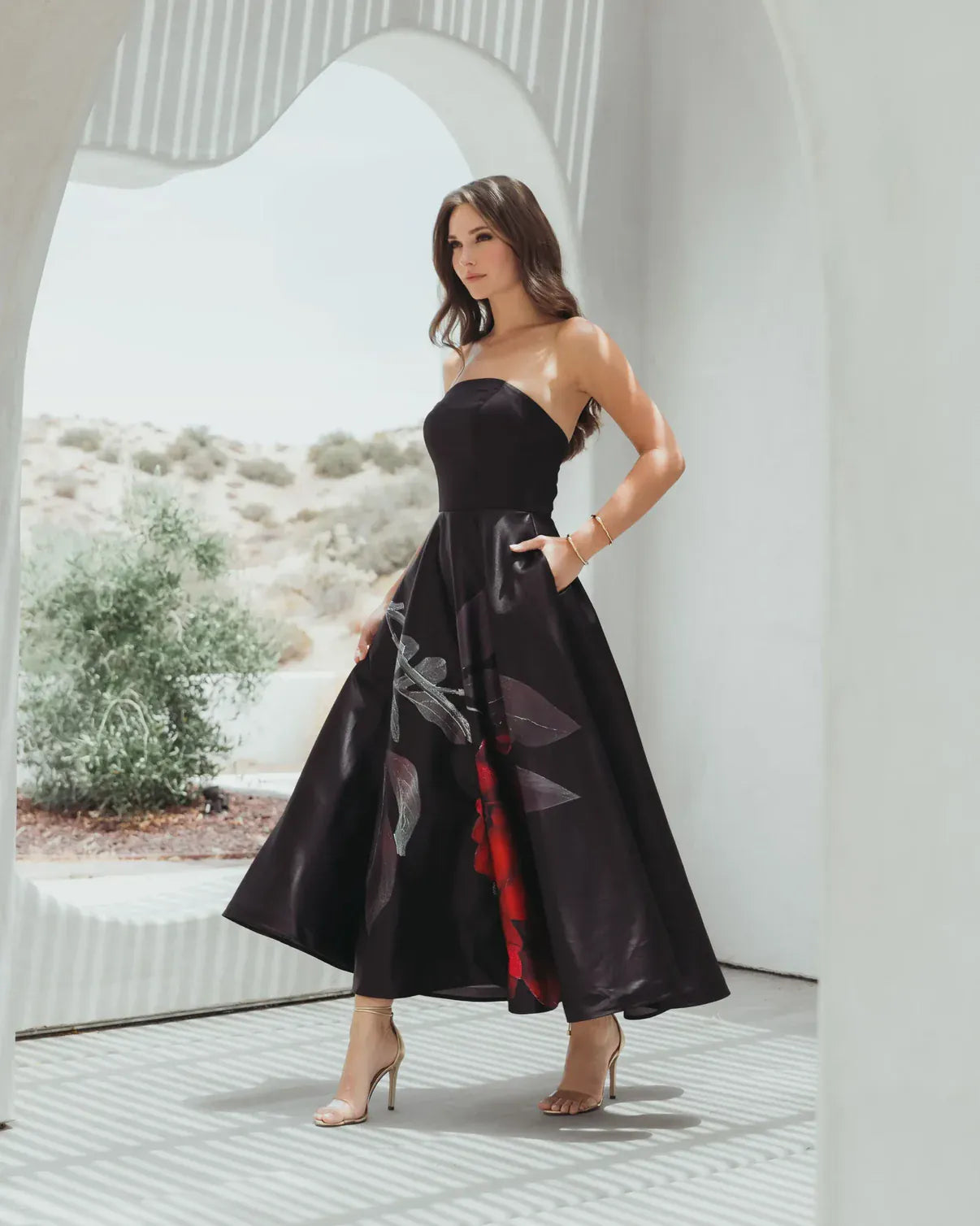 Mac Duggal Crepe Printed Strapless Midi Dress With Pockets - Black Rose
