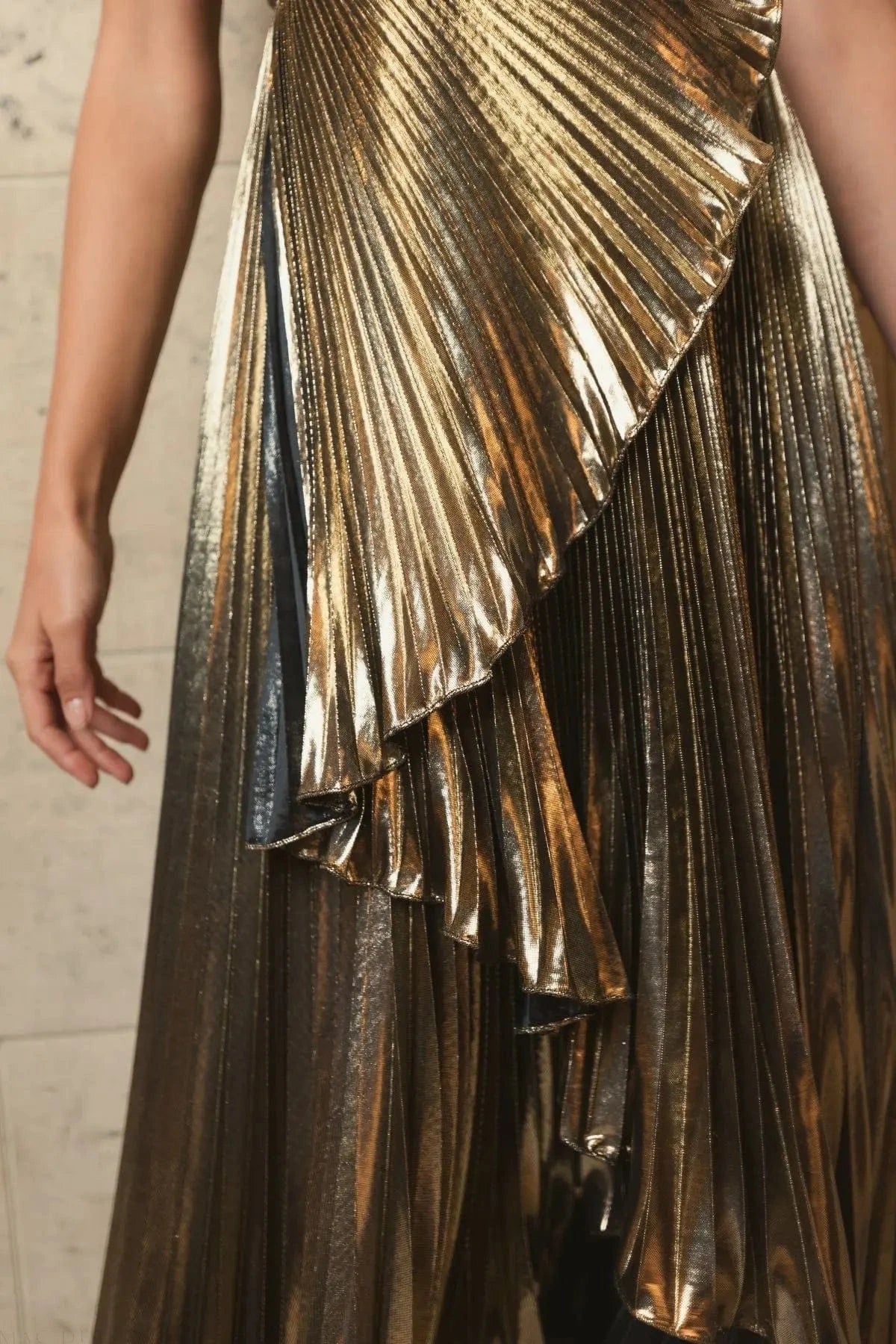 Mac Duggal Metallic One Shoulder Gown - Gold - Pinkhill -  - [] - Darwin boutique - Australian fashion design - Darwin Fashion - Australian Fashion Designer - Australian Fashion Designer Brands - Australian Fashion Design 