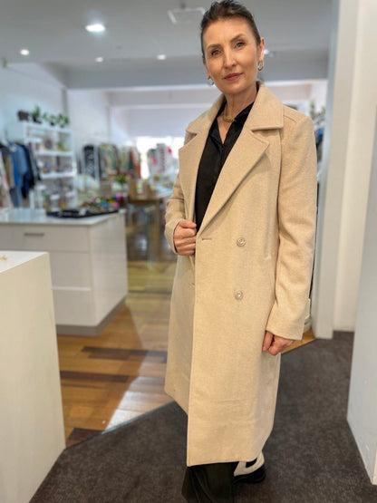 MOKÉ NEW ZELAND - Oatmeal trench - Pinkhill - MOKÉ -  - Darwin boutique - Australian fashion design - Darwin Fashion - Australian Fashion Designer - Australian Fashion Designer Brands - Australian Fashion Design Jackets/Capes