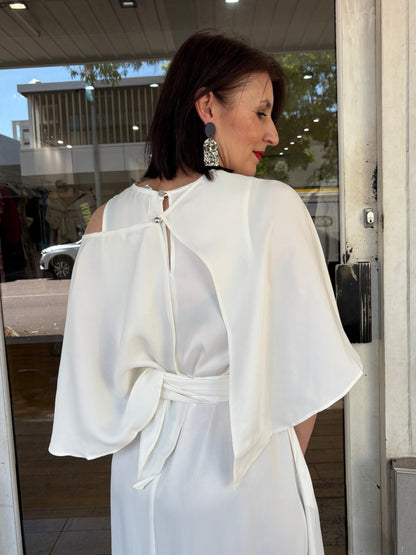 Oktavija Evie Cape - White - Pinkhill -  - [] - Darwin boutique - Australian fashion design - Darwin Fashion - Australian Fashion Designer - Australian Fashion Designer Brands - Australian Fashion Design 
