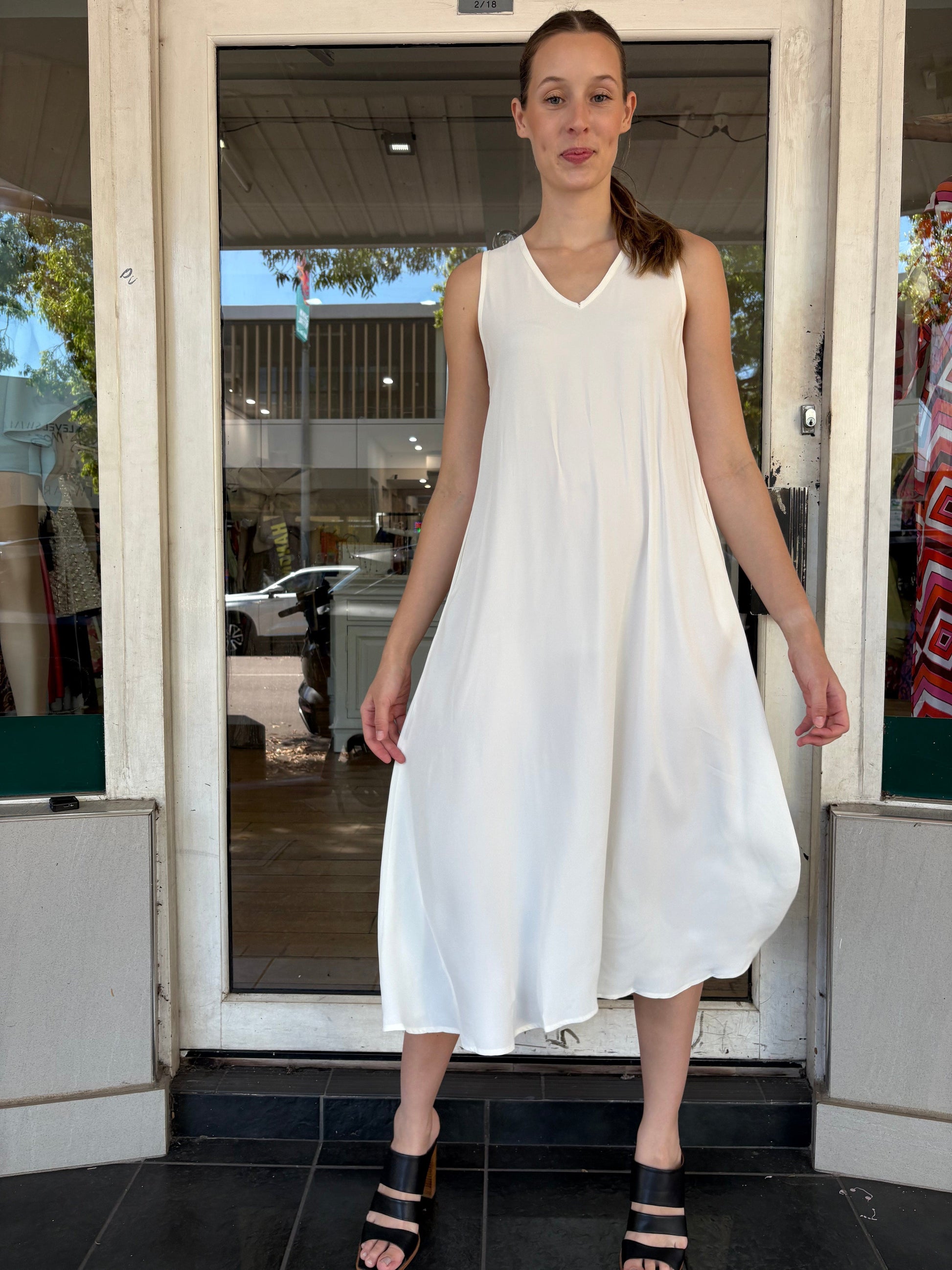 Oktavija Gina Dress - White - Pinkhill -  - [] - Darwin boutique - Australian fashion design - Darwin Fashion - Australian Fashion Designer - Australian Fashion Designer Brands - Australian Fashion Design 