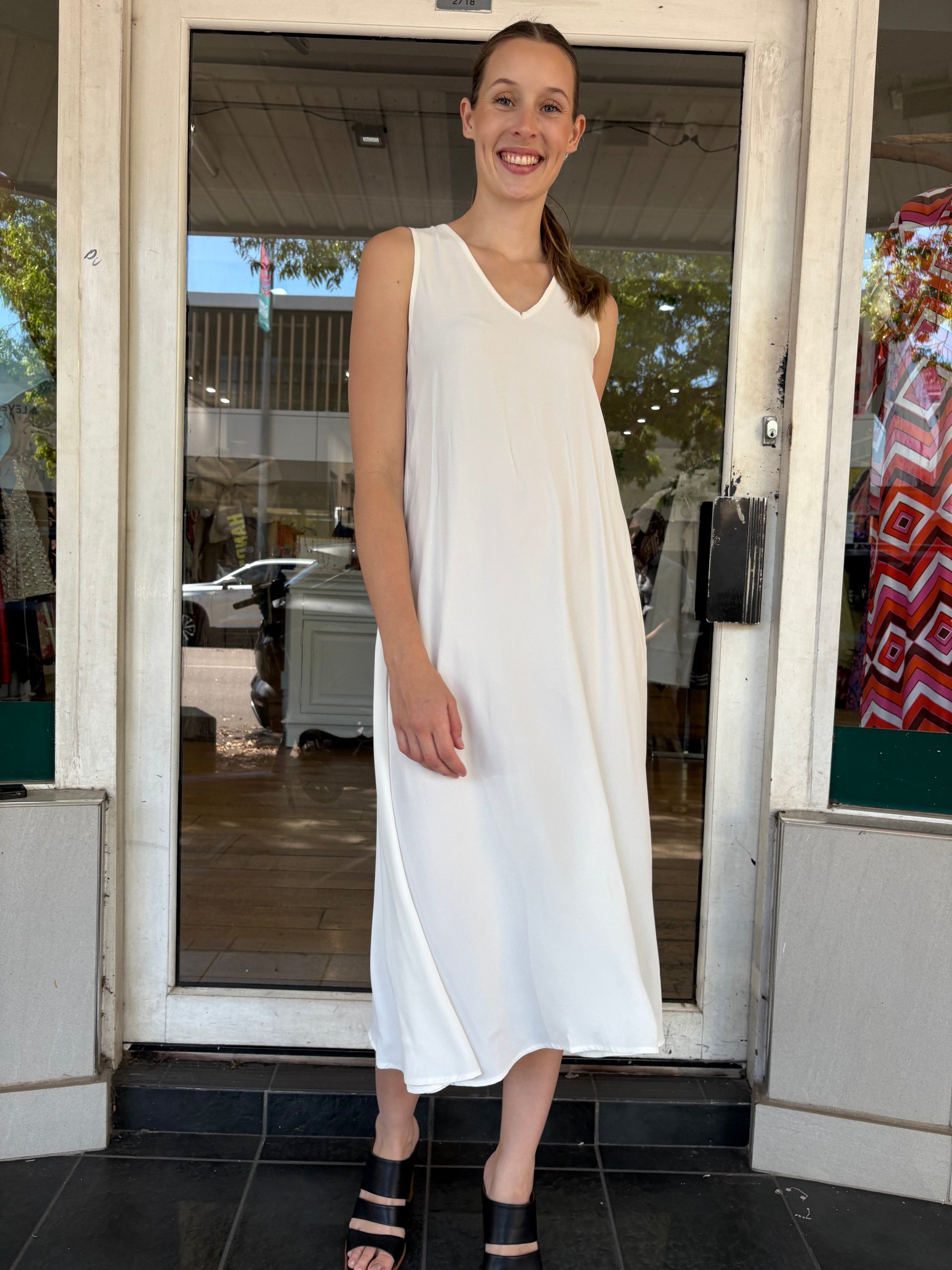 Oktavija Gina Dress - White - Pinkhill -  - [] - Darwin boutique - Australian fashion design - Darwin Fashion - Australian Fashion Designer - Australian Fashion Designer Brands - Australian Fashion Design 