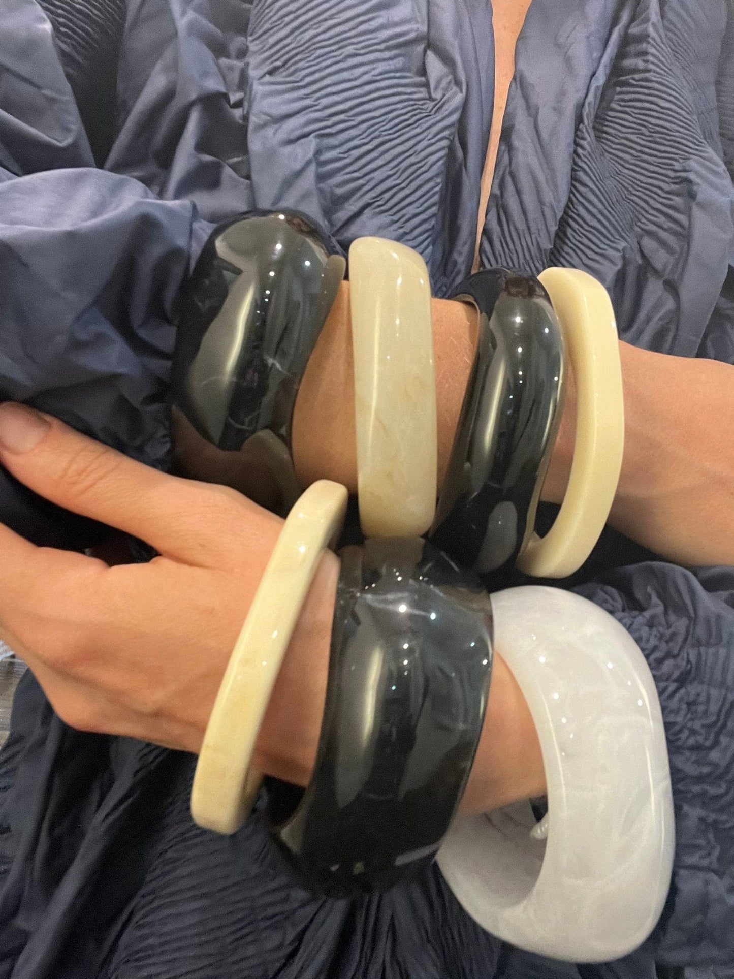 Acrylic Bangles Organic Large - Pinkhill - Pinkhill -  - Darwin boutique - Australian fashion design - Darwin Fashion - Australian Fashion Designer - Australian Fashion Designer Brands - Australian Fashion Design Bangle