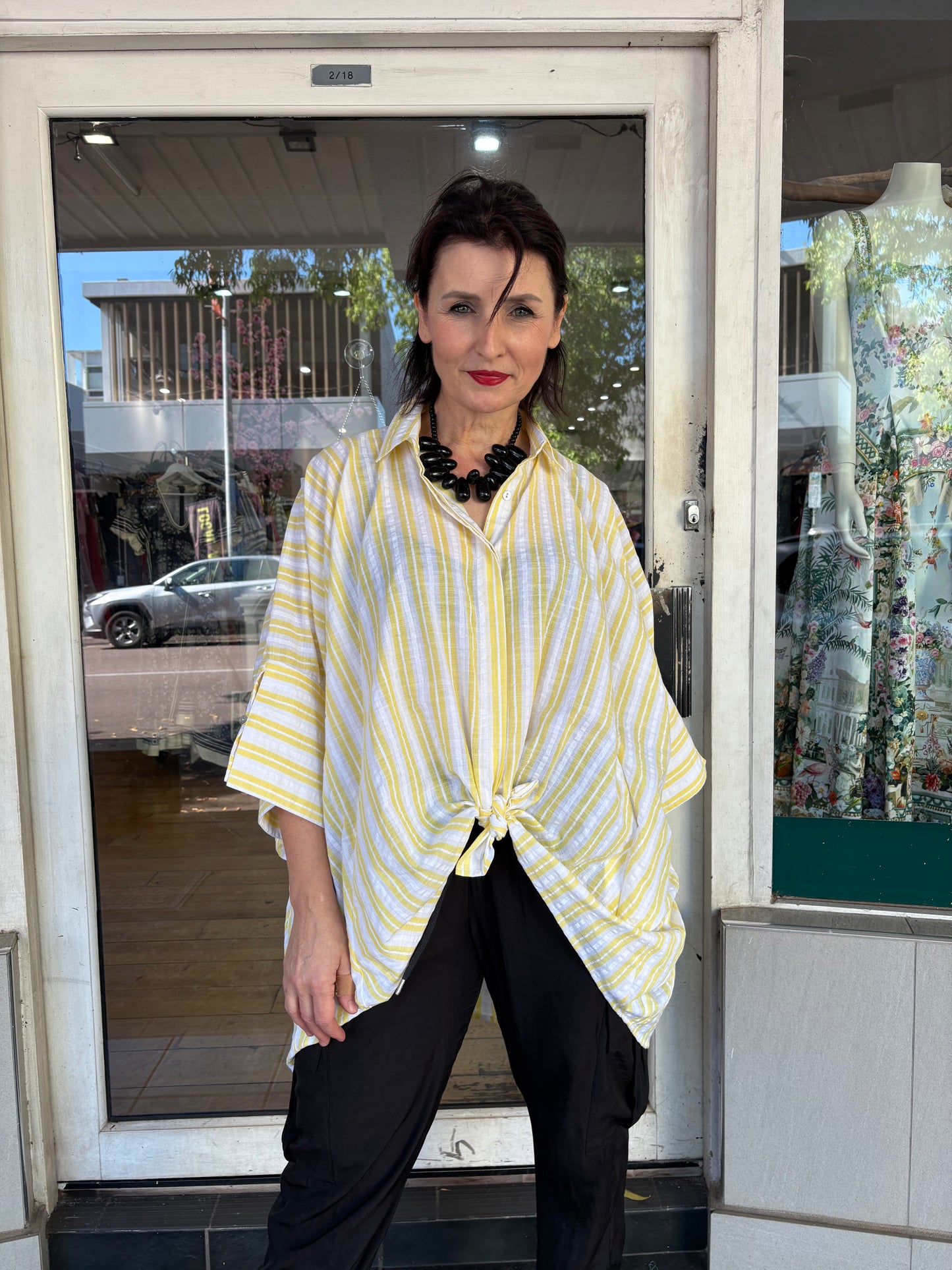 Oktavija Emilia Top Yellow