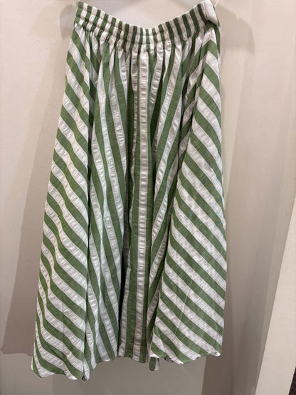 Willow Skirt in green stripe cotton seersucker, back view - Pinkhill Darwin