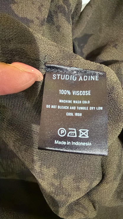 Christine supplier photo - Fenton Blouse care label, 100% viscose (photo 40)