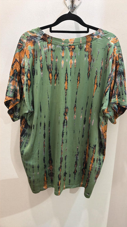 Christine supplier photo - Gaia Top back (photo 23)