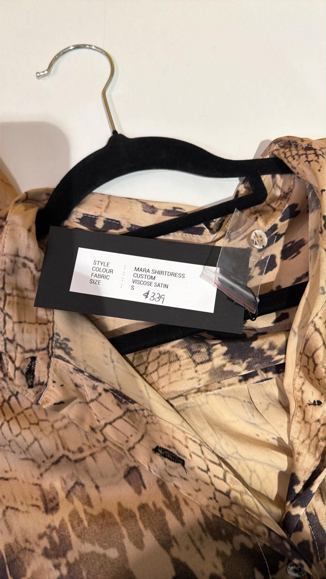 Christine supplier photo - Mara Shirtdress swing tag, Custom, viscose satin (photo 19)