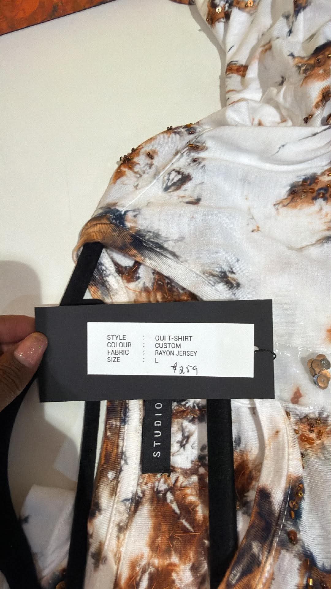 Christine supplier photo - Oui T-Shirt swing tag, Custom, rayon jersey, L, $259 (photo 27)