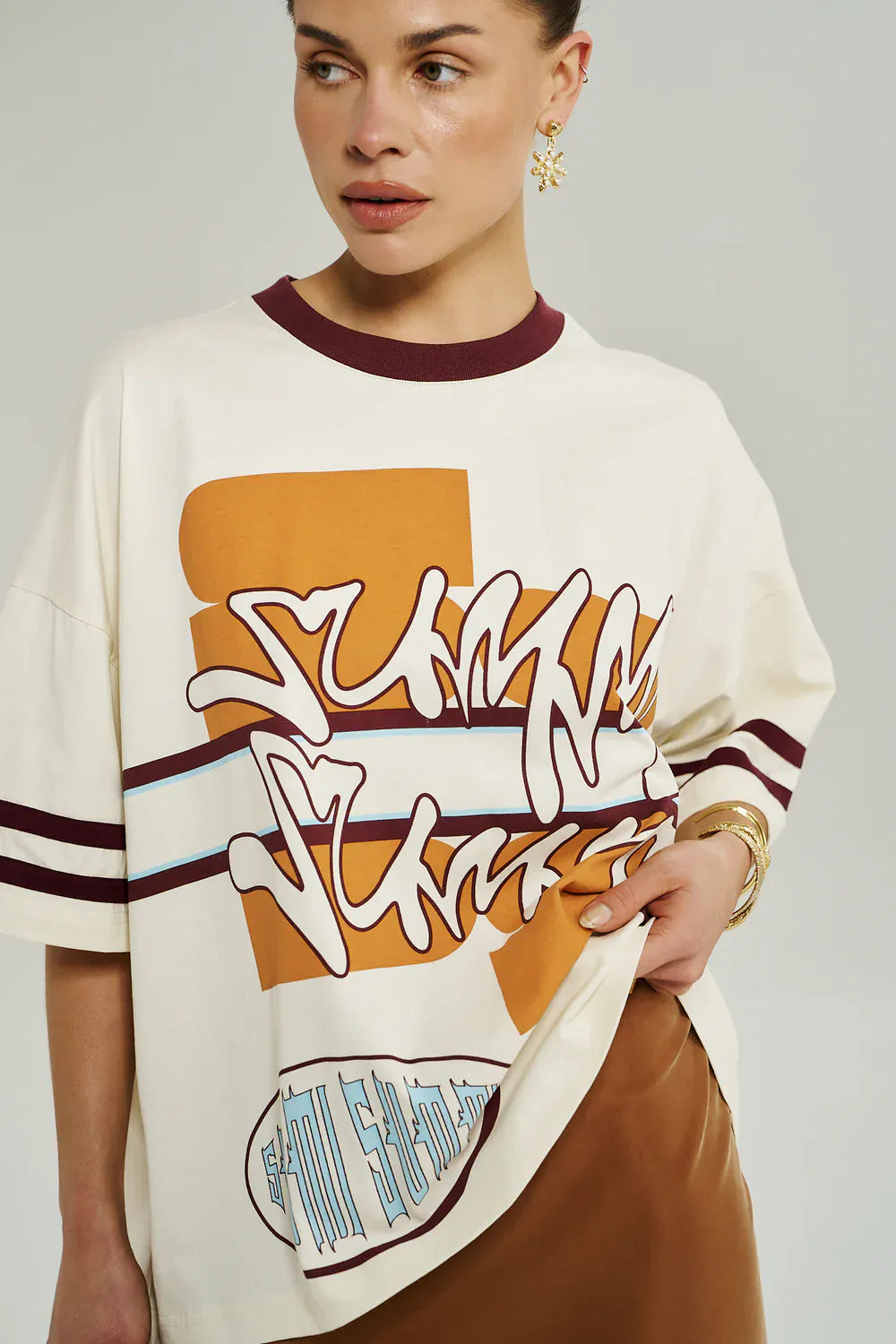 SUMMI SUMMI BORDEAUX 55 TEE - VINTAGE WHITE - Pinkhill