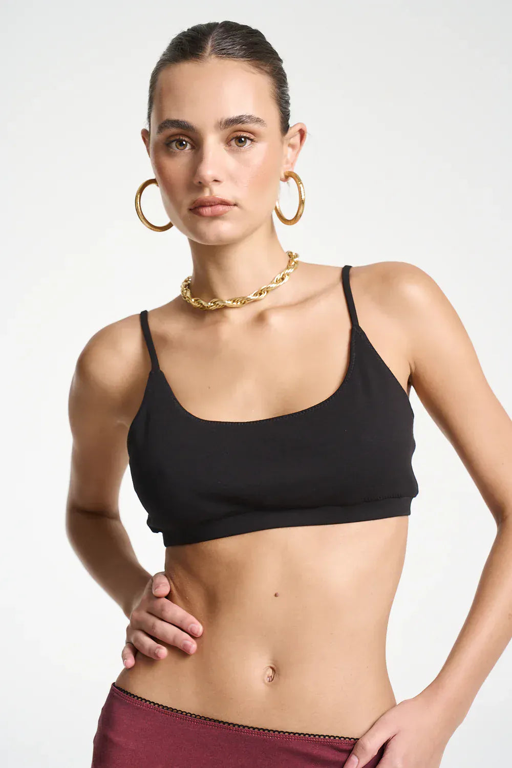 SUMMI SUMMI SPORTS CROP - BLACK - Pinkhill -  - [] - Darwin boutique - Australian fashion design - Darwin Fashion - Australian Fashion Designer - Australian Fashion Designer Brands - Australian Fashion Design 