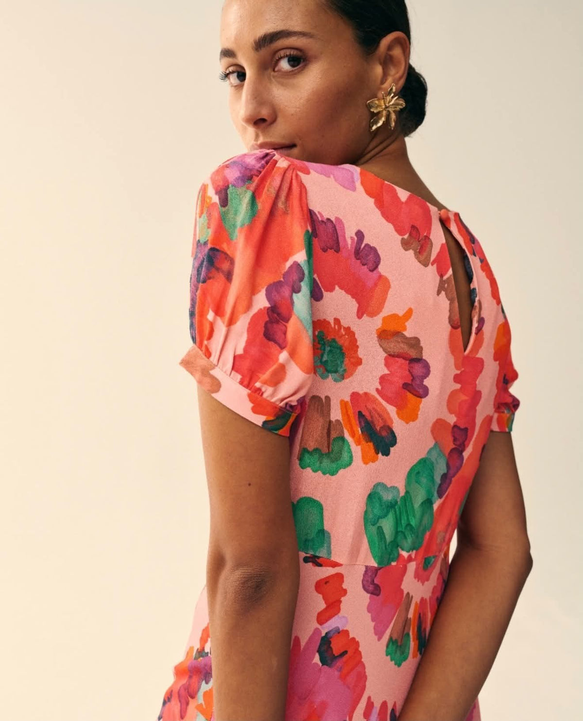 Hope bias cut dress in pink floral print