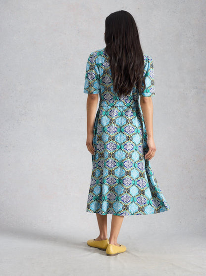 White Stuff Val Linen Blend Dress in blue print, back view - Pinkhill Darwin