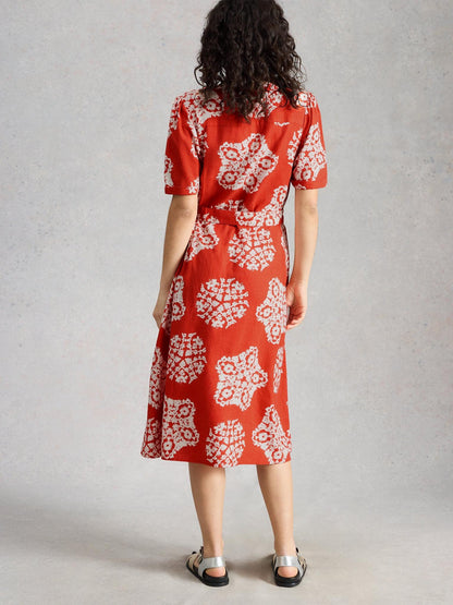 White Stuff Val Linen Blend Dress in red print, back view - Pinkhill Darwin